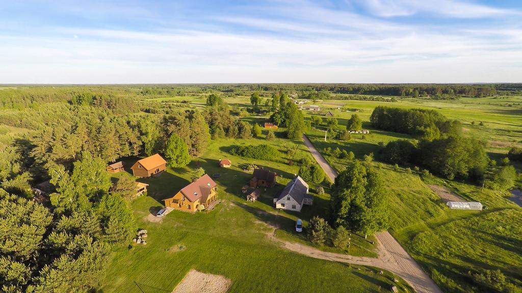 Bilso Sodyba Vilkanastrai Buitenkant foto