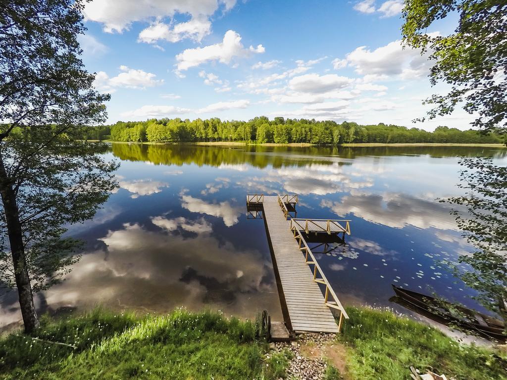 Bilso Sodyba Vilkanastrai Buitenkant foto