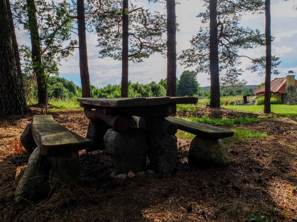 Bilso Sodyba Vilkanastrai Buitenkant foto